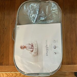 Snuggle Me- infant lounger in birch (includes original packaging)
